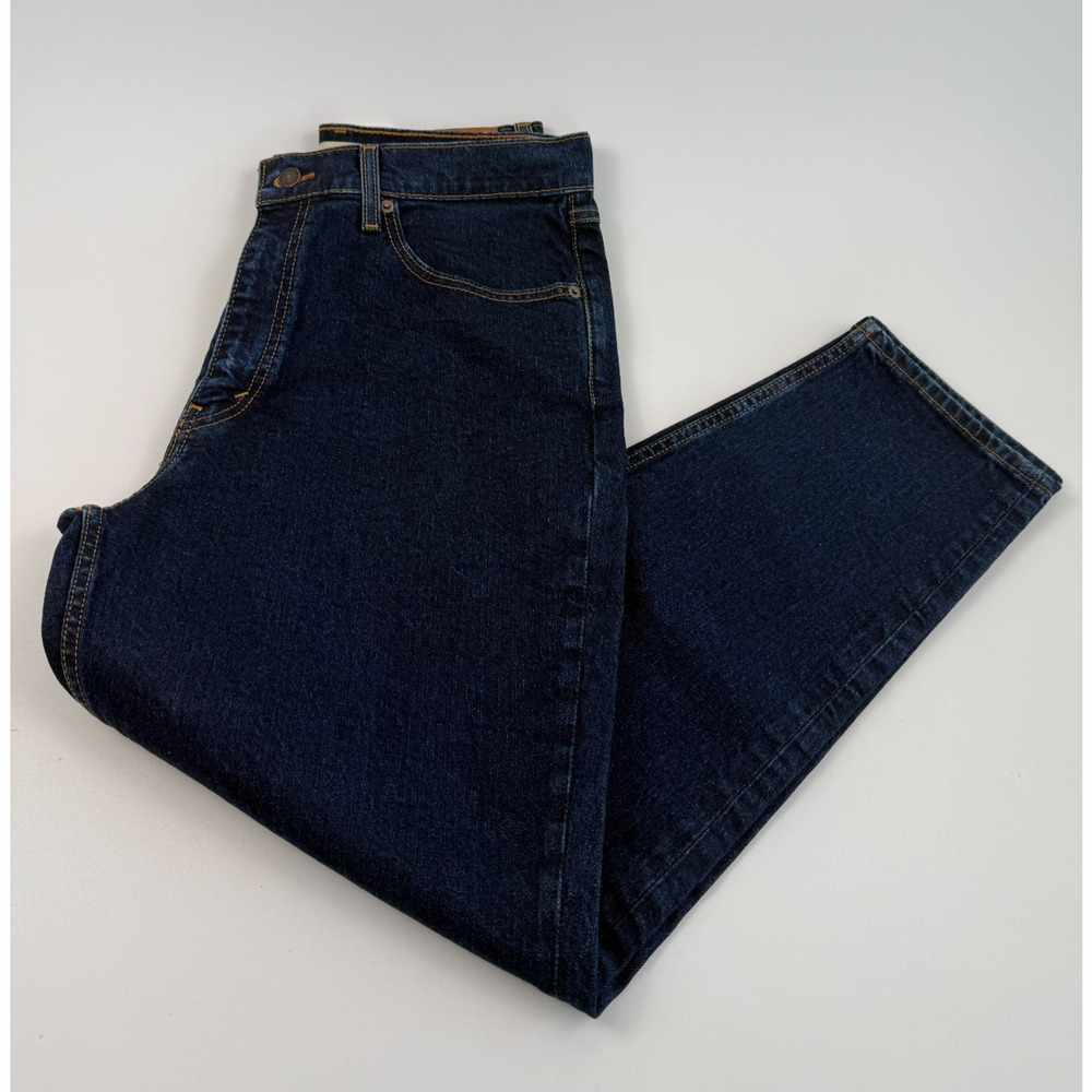 Levi's Premium Women 80s Mom High Rise Tapered Leg Zip Fly Jeans 31x28 Blue NWT